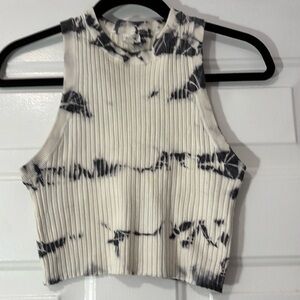 Garage brand crop top. Size Small